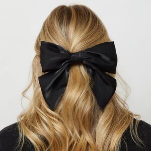LELE SADOUGHI Natalia Bow Barrette - Price Firm